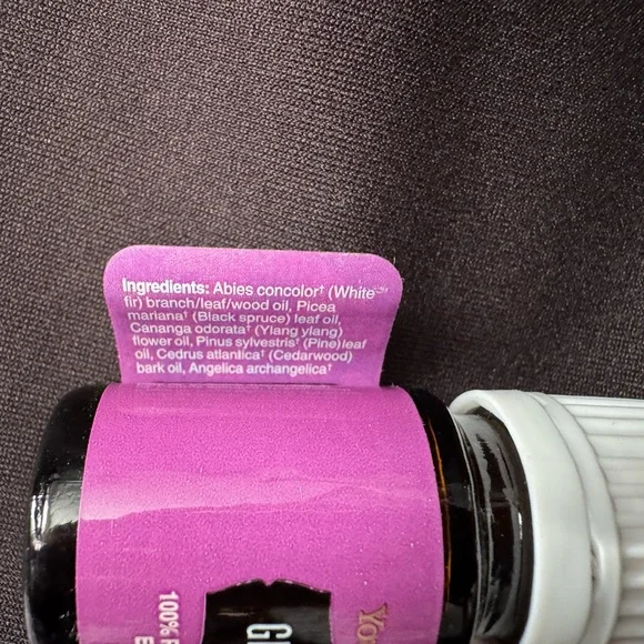 Young Living Grounding Essential Oil - Sealed, Never Opened - Picture 7 of 7
